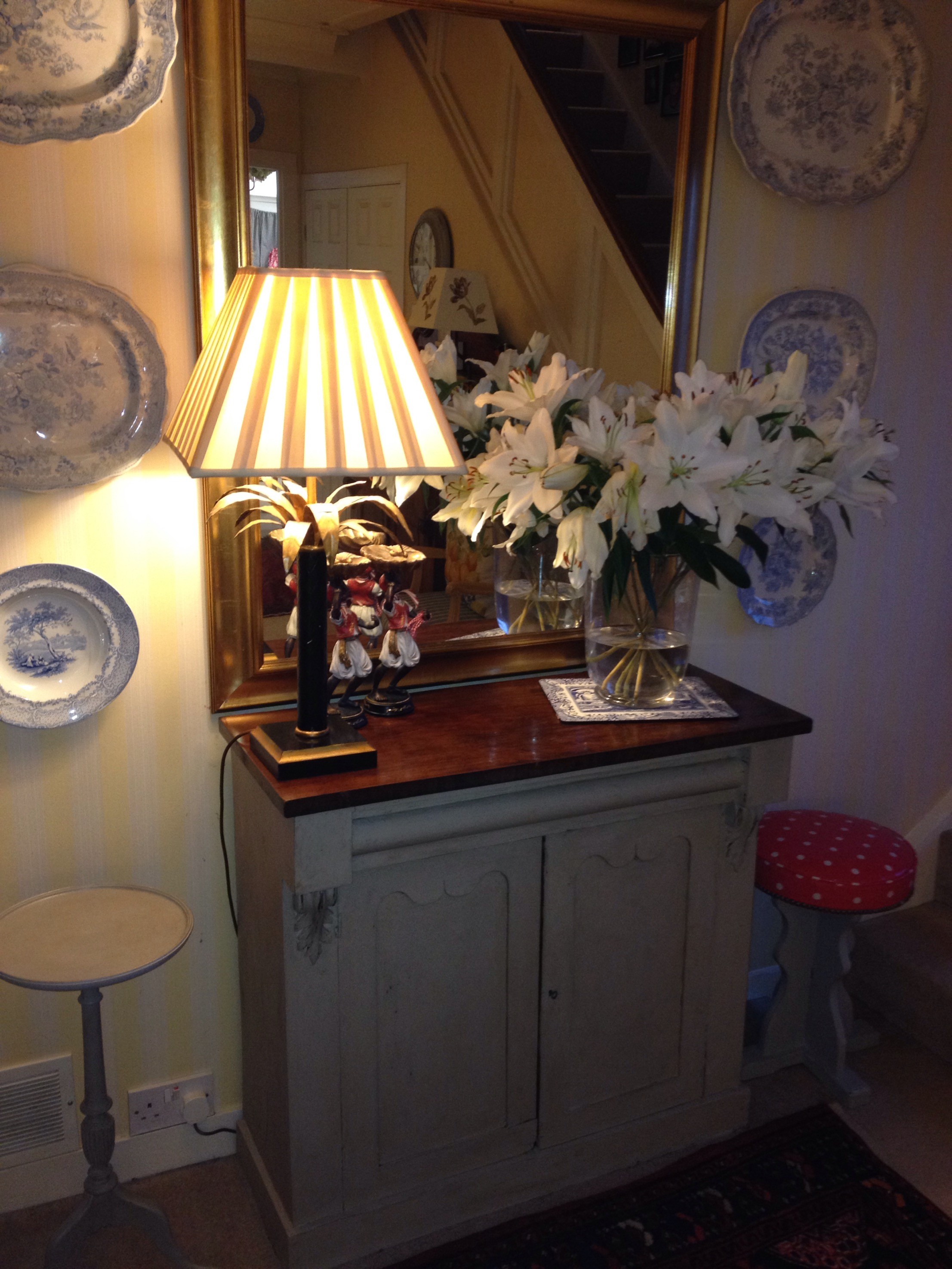 Annie Sloan: Leading The Paint Revolution | The London Mummy